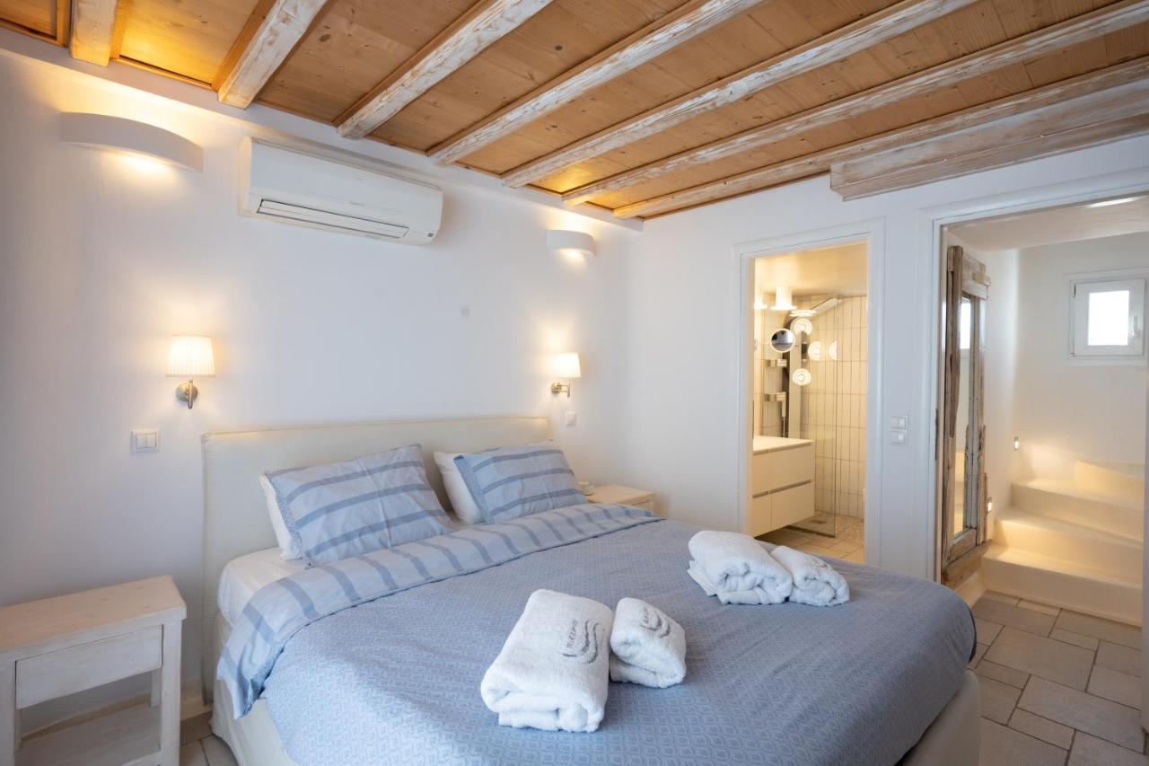 Blue, White And Grey Suites Ornos  Bagian luar foto