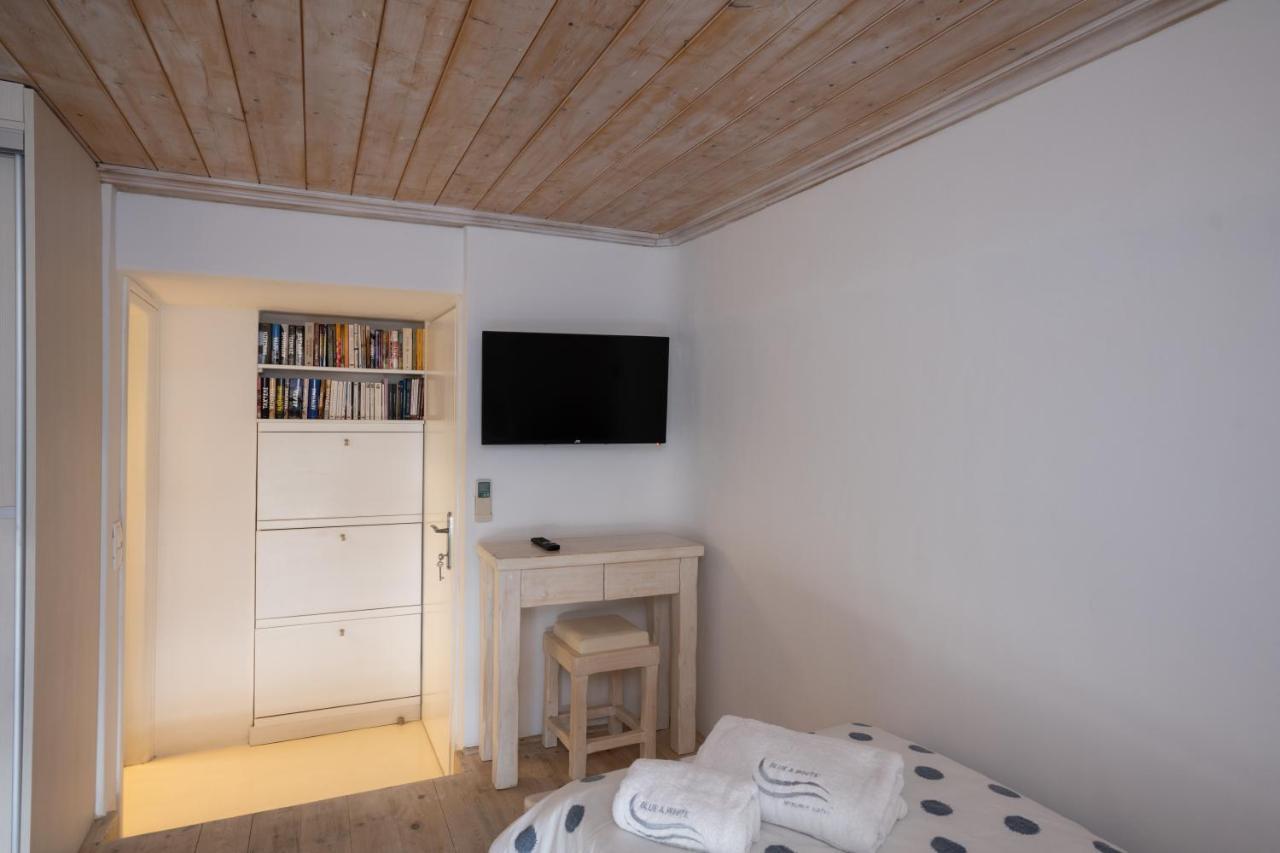 Blue, White And Grey Suites Ornos  Bagian luar foto